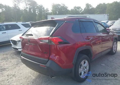 2021 Toyota Rav4 Xle from USA, damaged, VIN 2T3W1RFVXMW159995